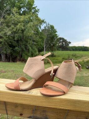 CL by Laundry Two-Tone Peach-Tan Wedge Sandals